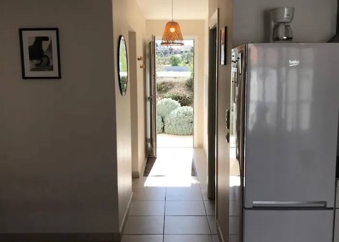 Bord De T4 Marina Di Bravonne N5-6 Apartman *